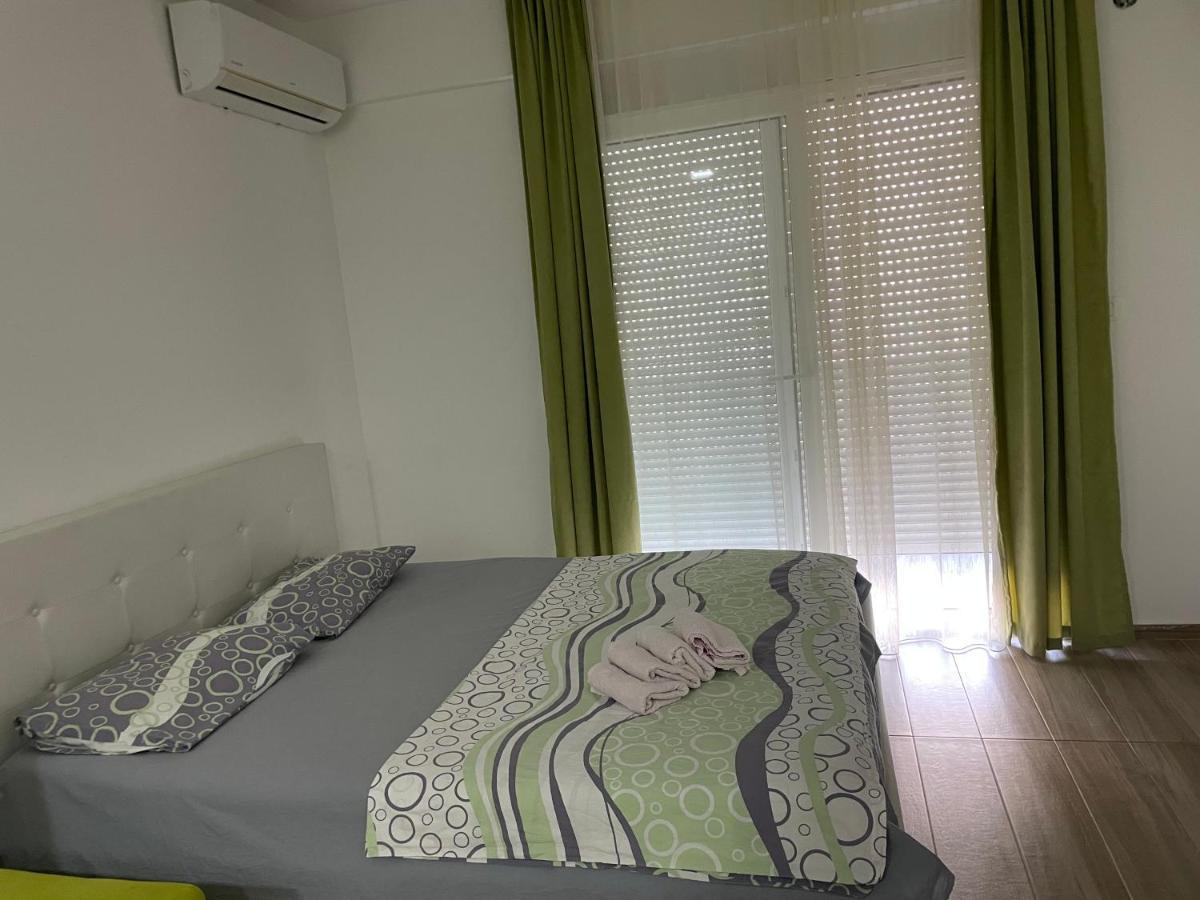 Naki Apartmani Подгорица Экстерьер фото