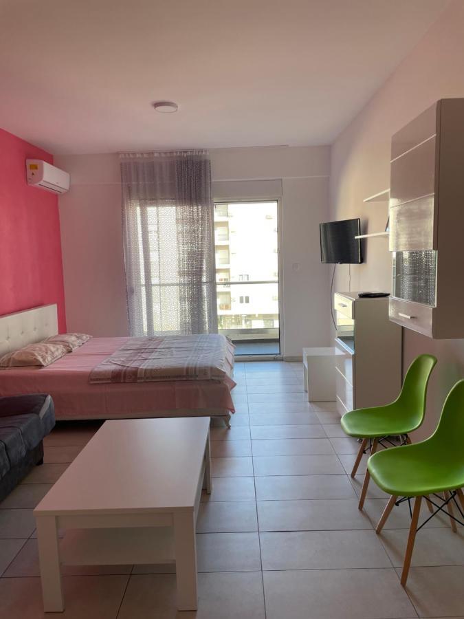 Naki Apartmani Подгорица Экстерьер фото